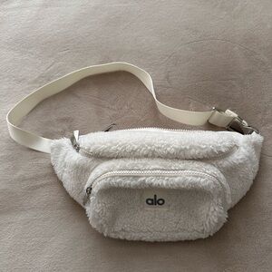 ALO Yoga White Sherpa Belt Bag